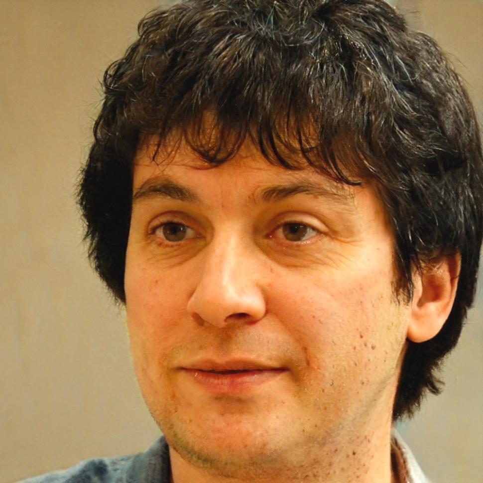 Marcus Delacroix, Senior Financial Advisor